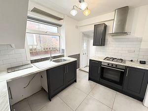 Photo 20- click for photo gallery